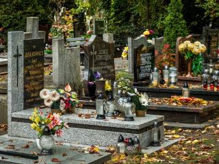 Devis inhumation : prix d'un enterrement et prestations
